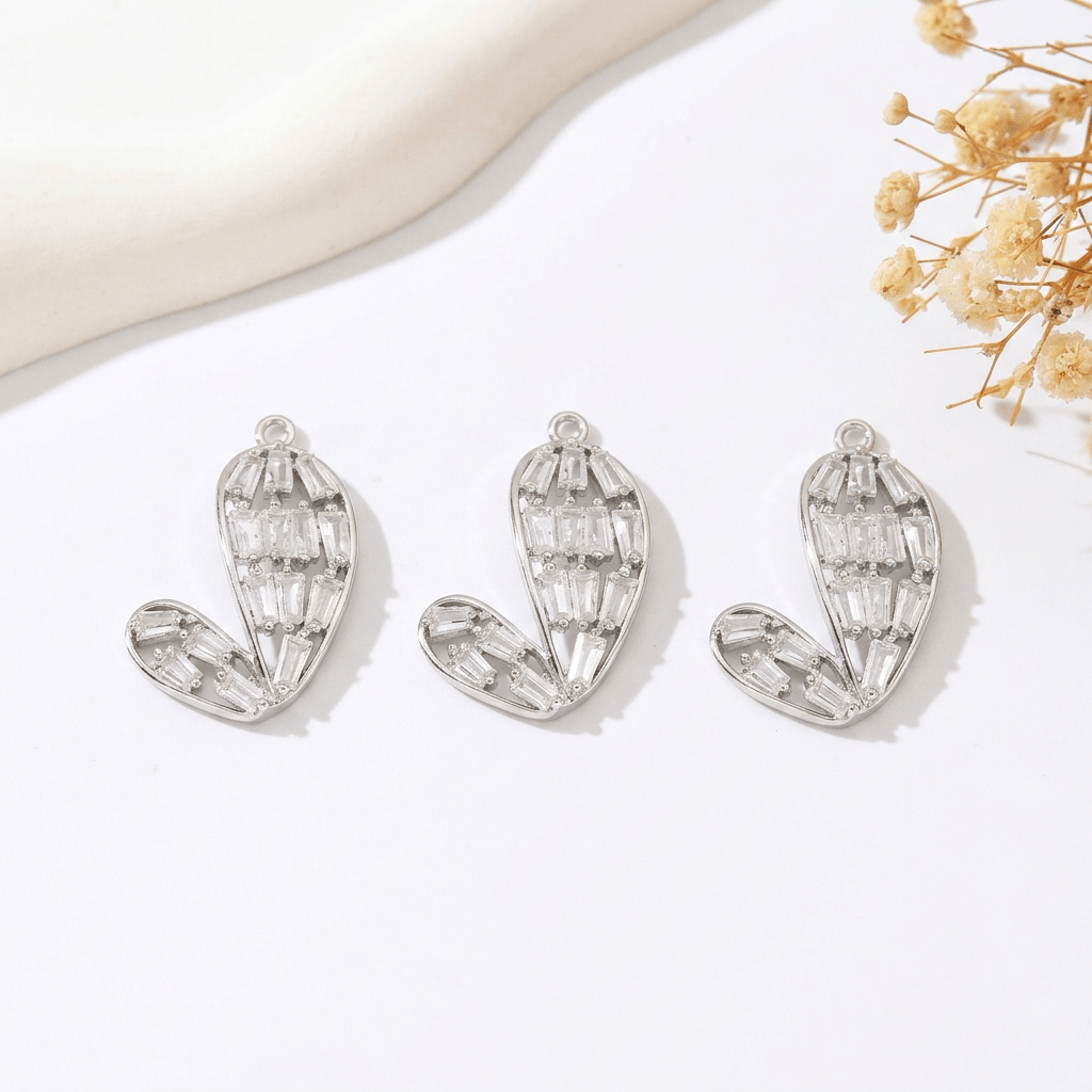 3pcs Geometric Copper Synthetic Zirconia Pendant Set